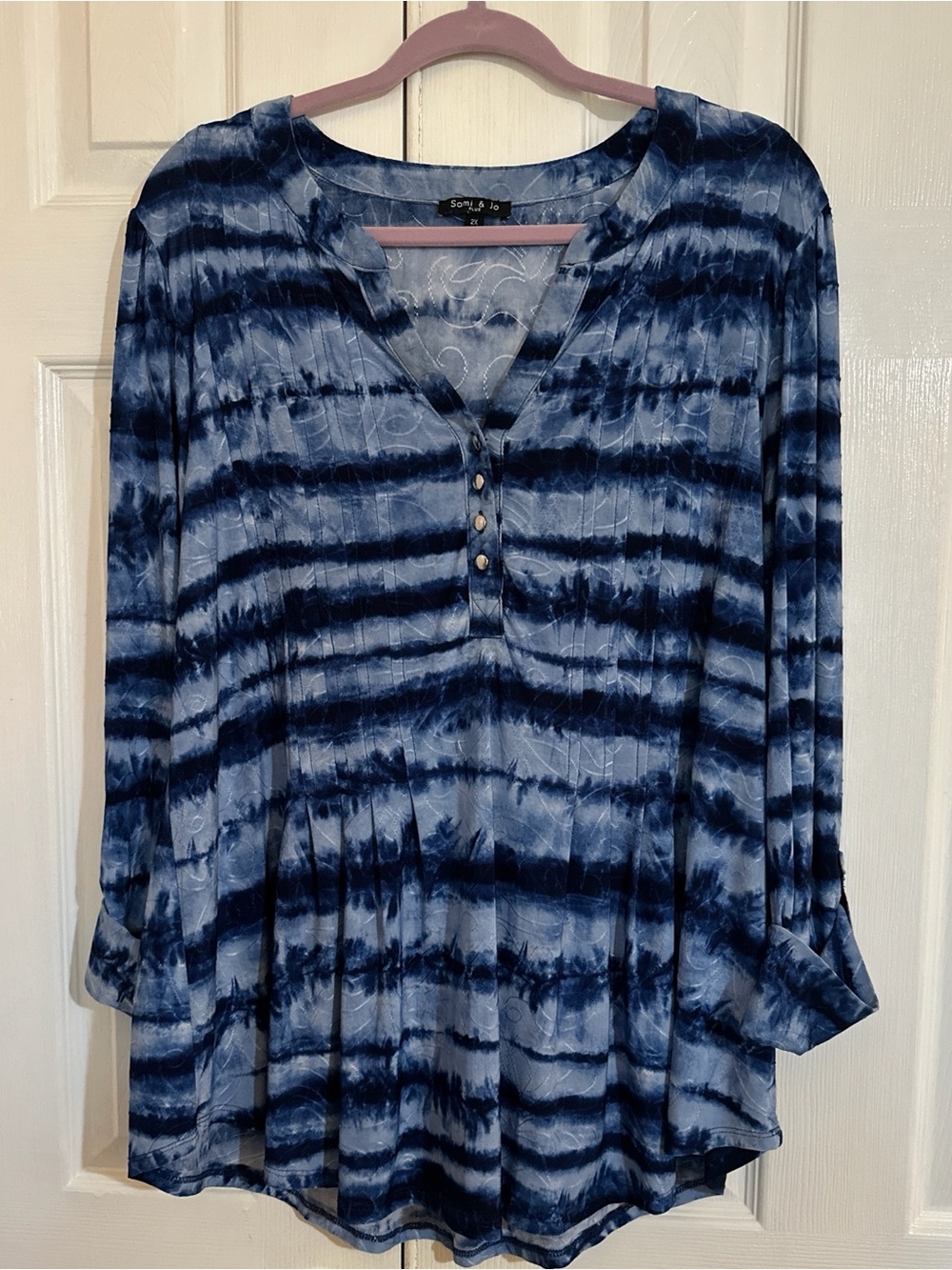 Sami & Jo Navy and Light Blue Tie-Dye Henley Tunic